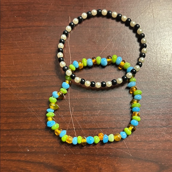 Colorful Beaded Bracelet Set - Picture 3 of 7